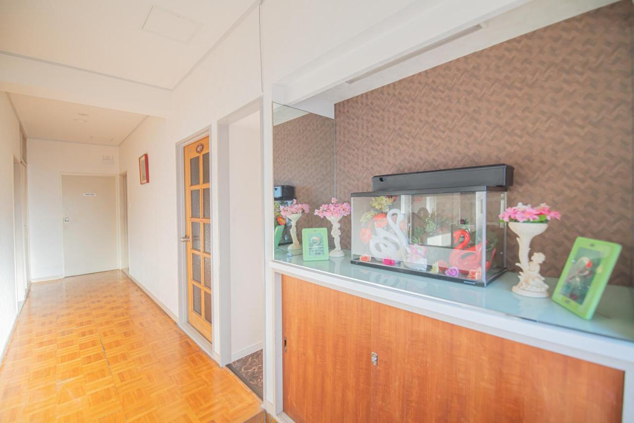 Akarenga House Aparthotel Tokio Buitenkant foto